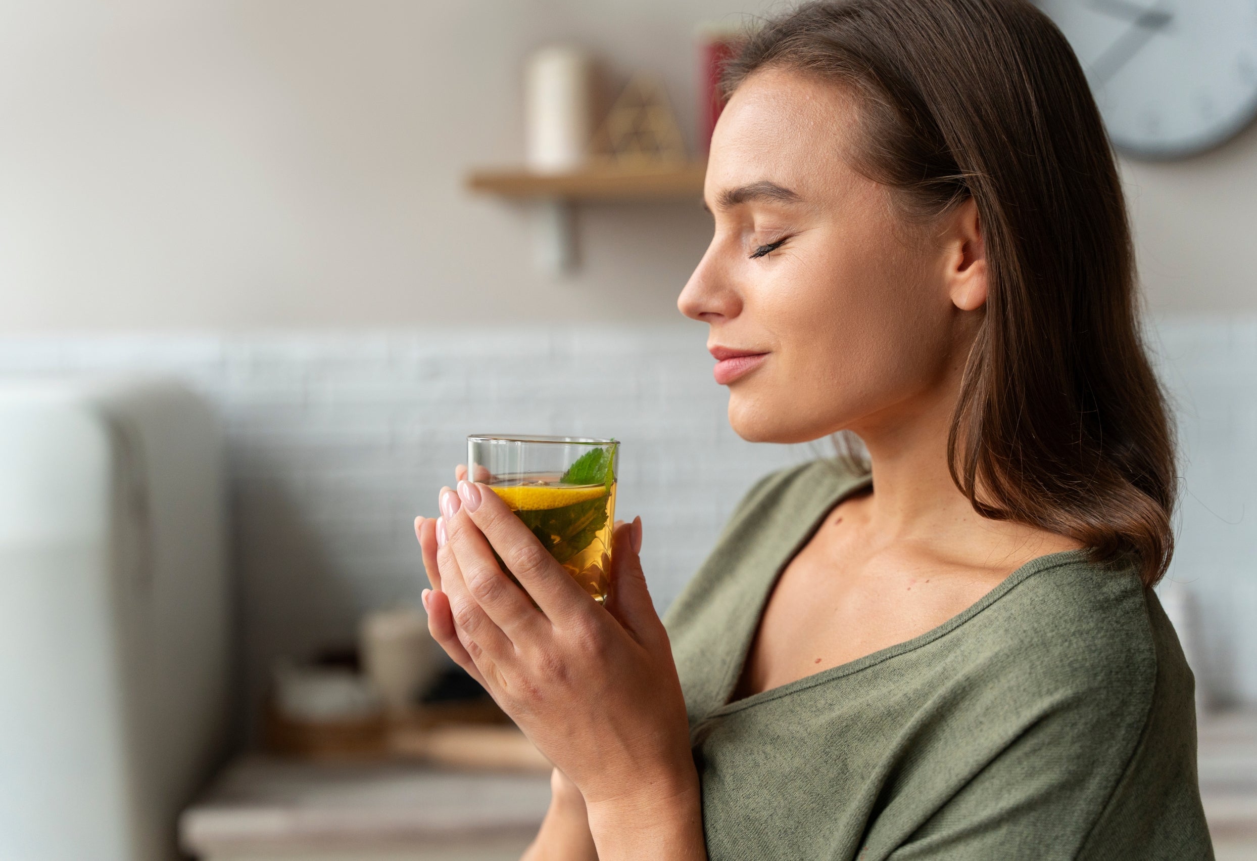 From Detox to Digestion: Why Mint Green Tea Is a Summer Superdrink
